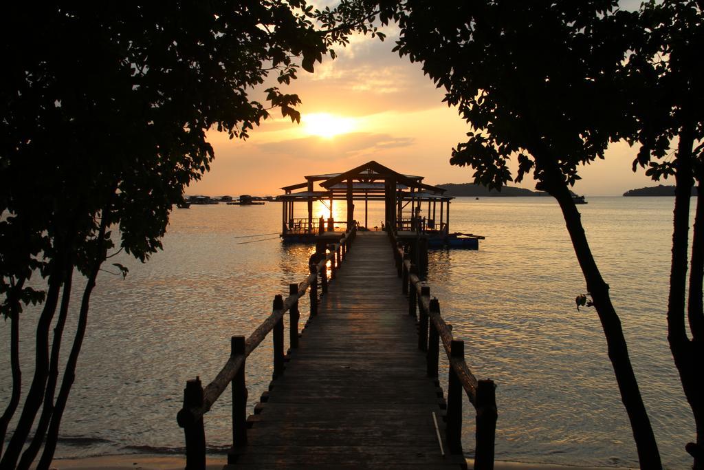 River Hotel Ha Tien Εξωτερικό φωτογραφία